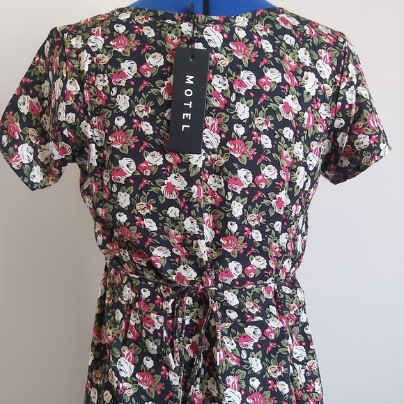 NWT Motel sanrin midi dress S - Picture 6 of 9